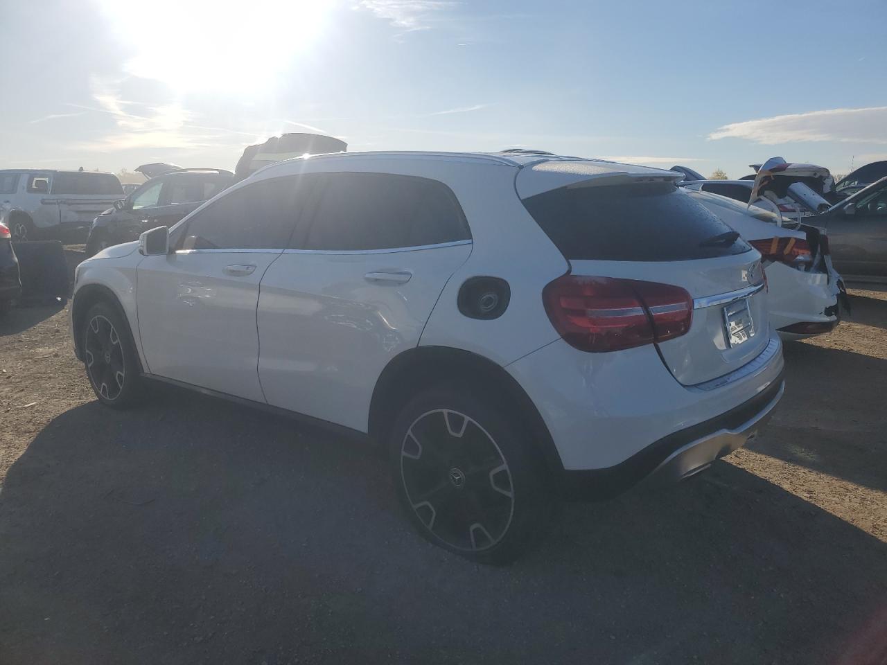 MERCEDES-BENZ GLA-CLASS 250 4MATIC