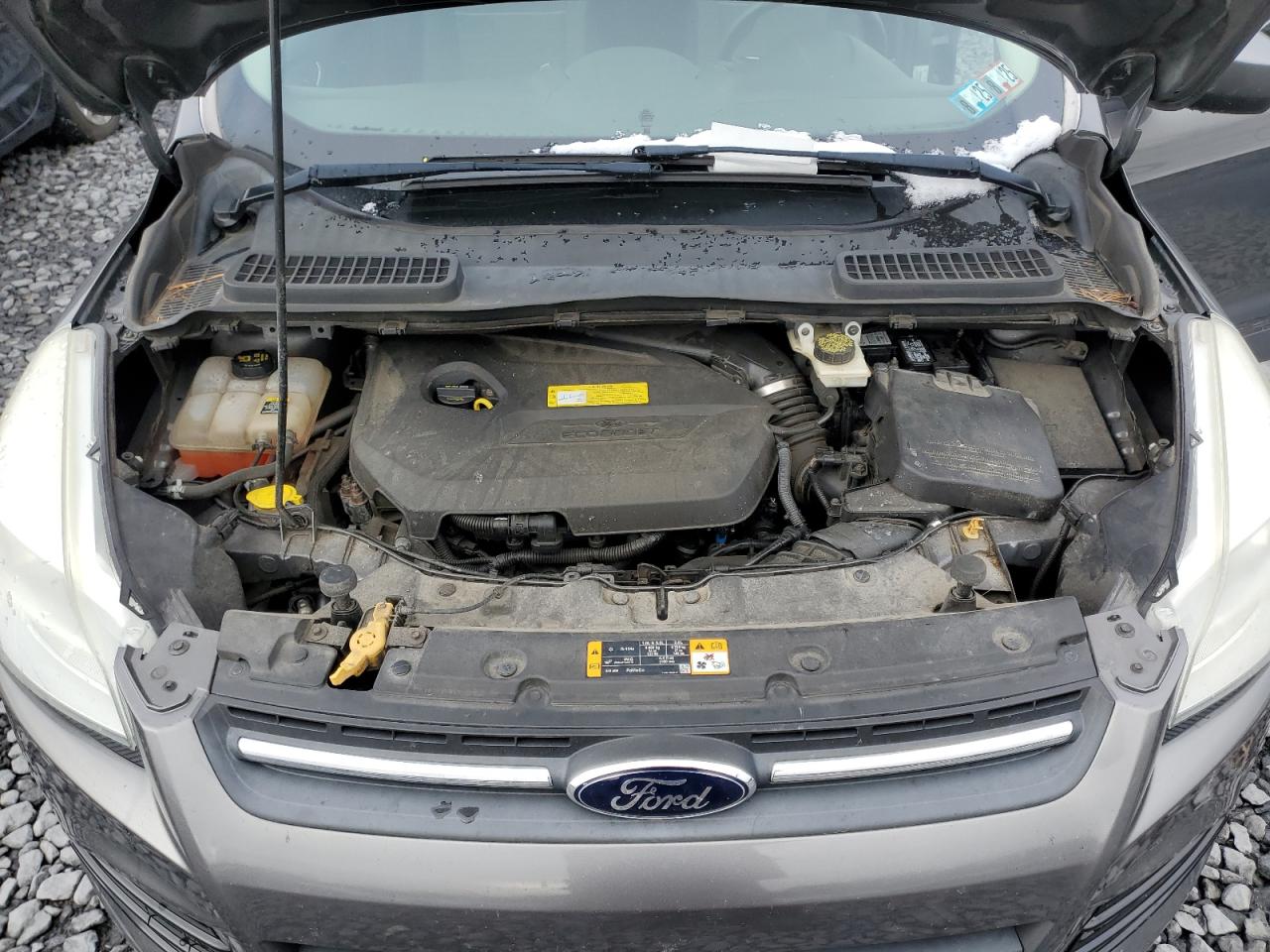FORD ESCAPE SE
