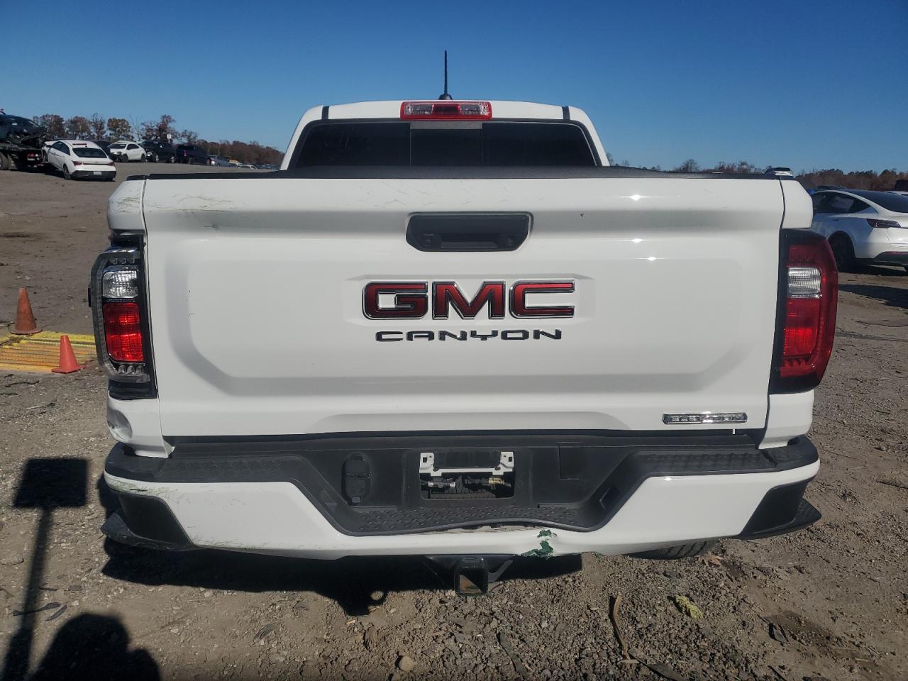 GMC CANYON ELEVATION