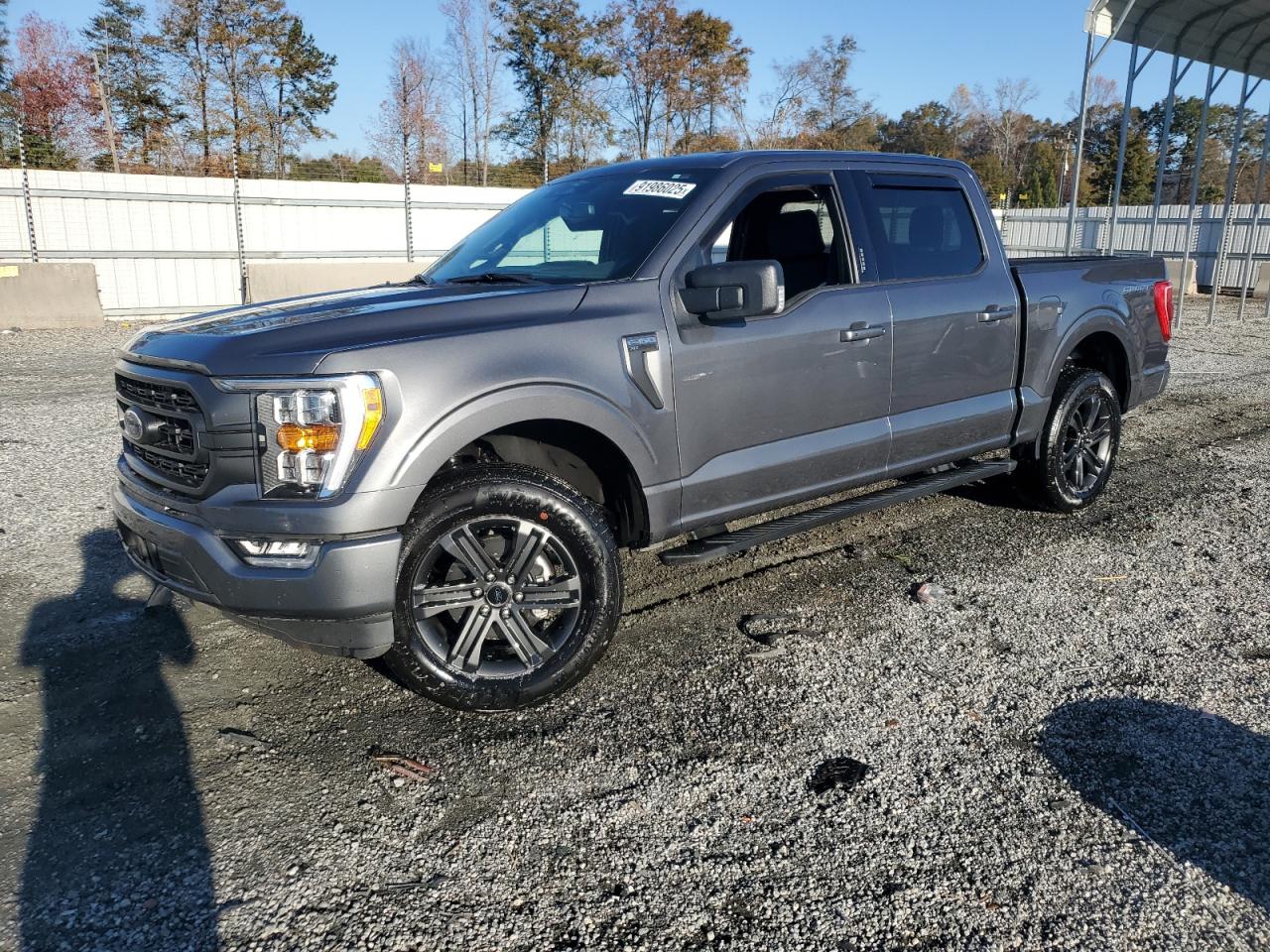 FORD F-150 SUPERCREW