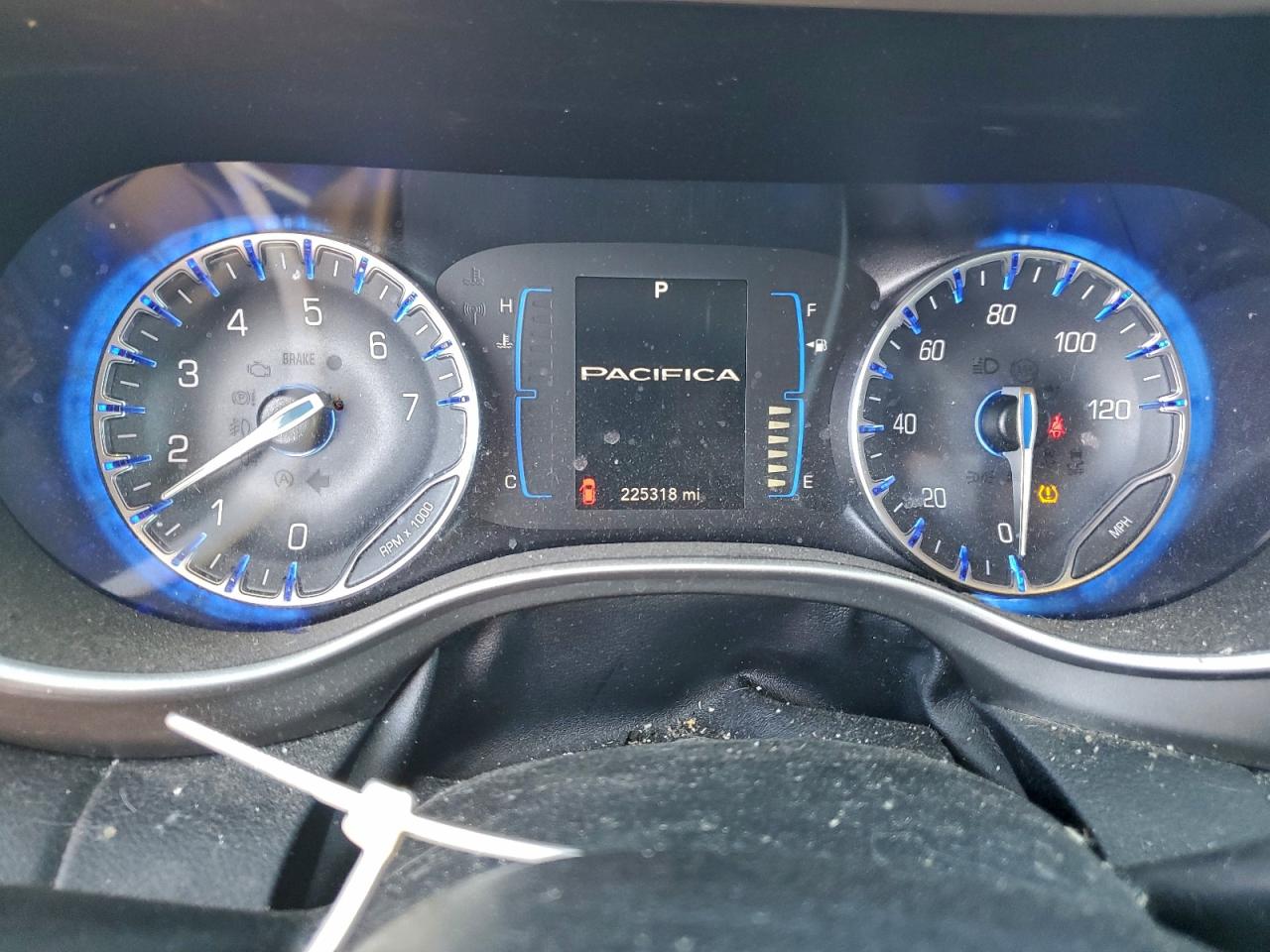 CHRYSLER PACIFICA TOURING L