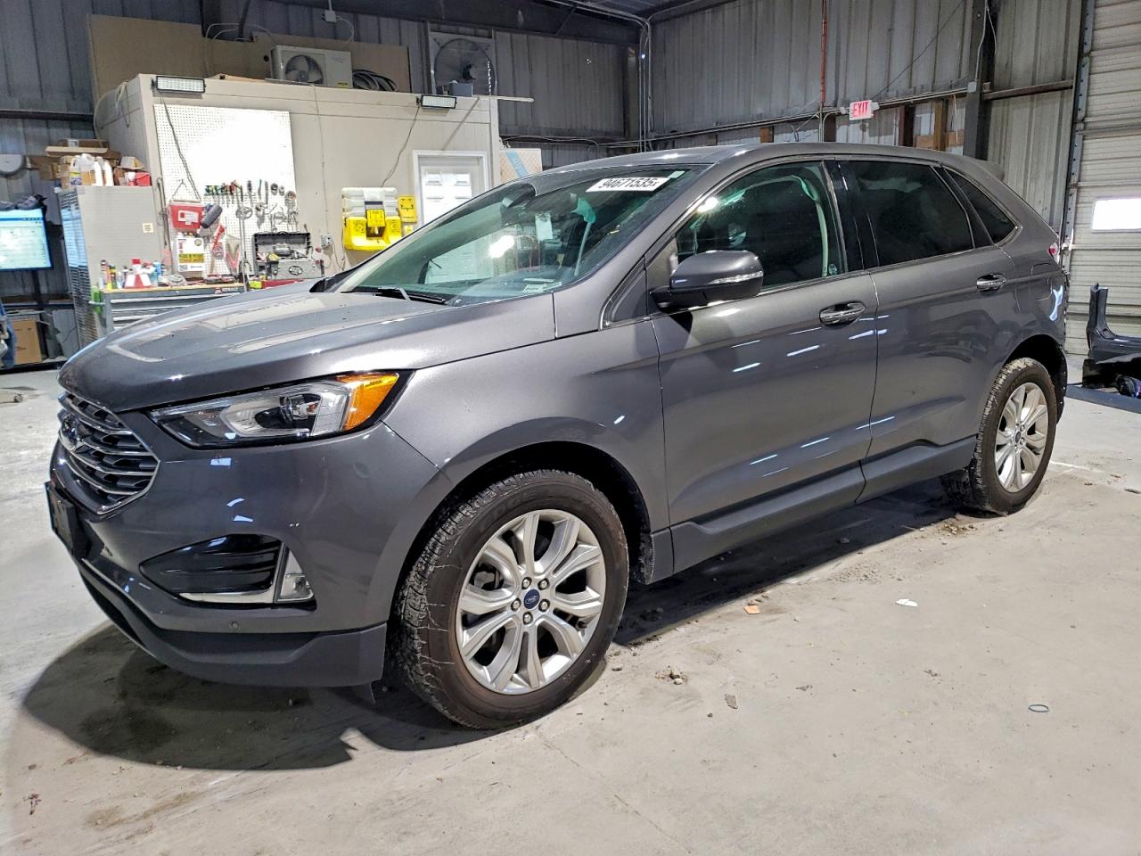 FORD EDGE TITANIUM