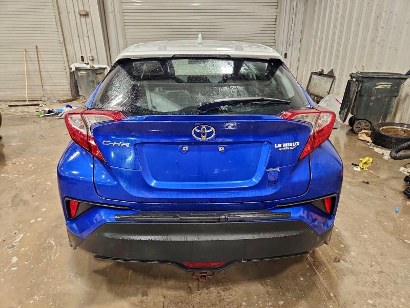 2018 TOYOTA C-HR XLE #3301868989