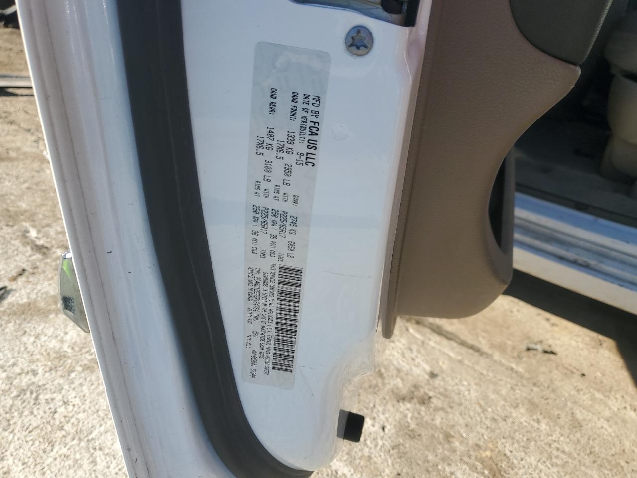 CHRYSLER TOWN & COUNTRY TOURING