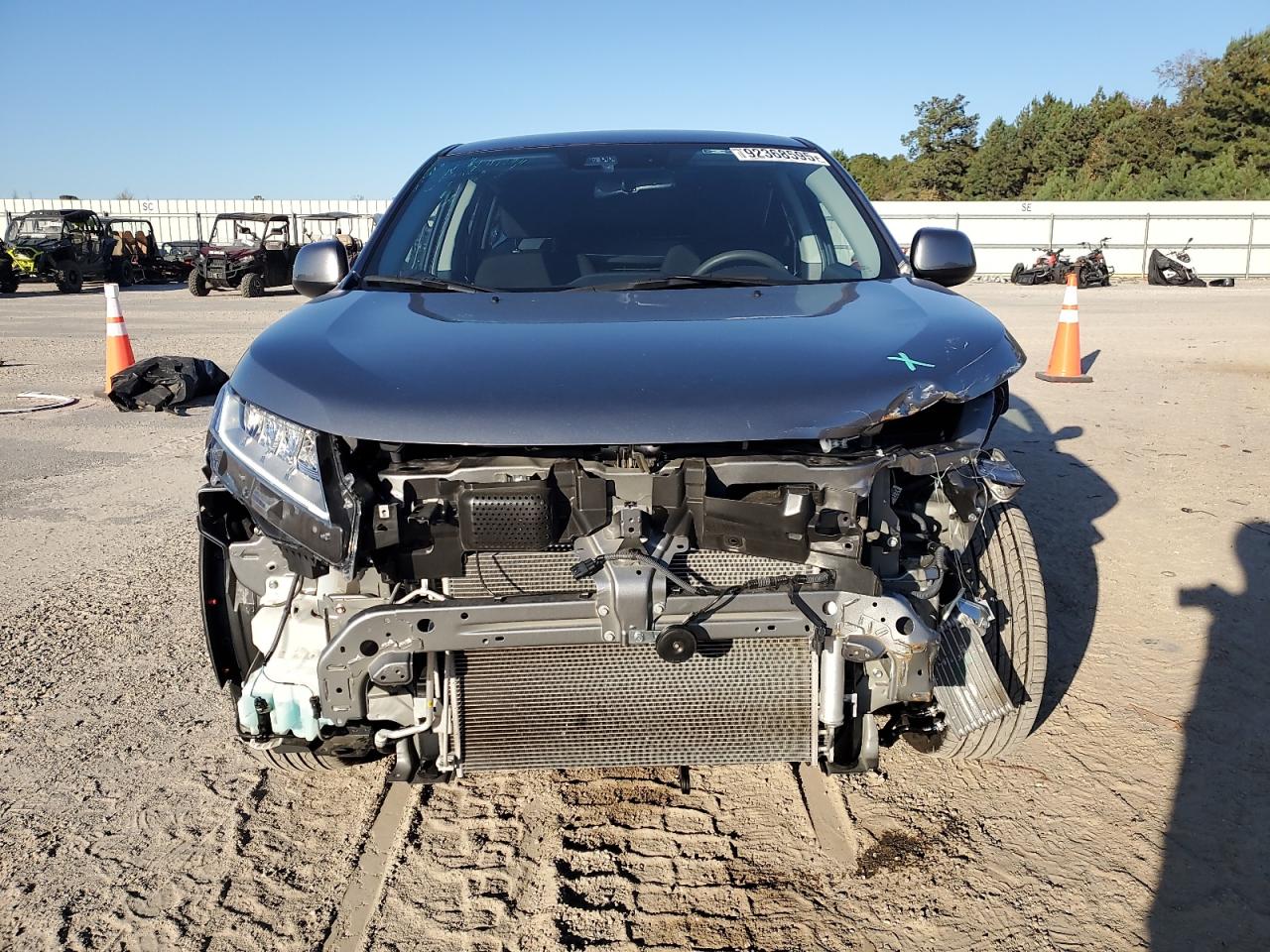 MITSUBISHI OUTLANDER S/SE