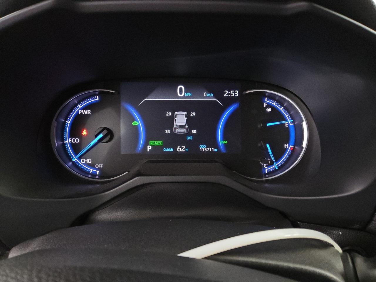 TOYOTA RAV4 XLE PREMIUM