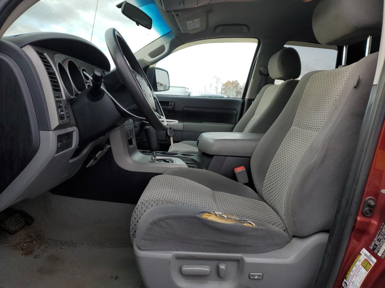 TOYOTA TUNDRA DOUBLE CAB SR5