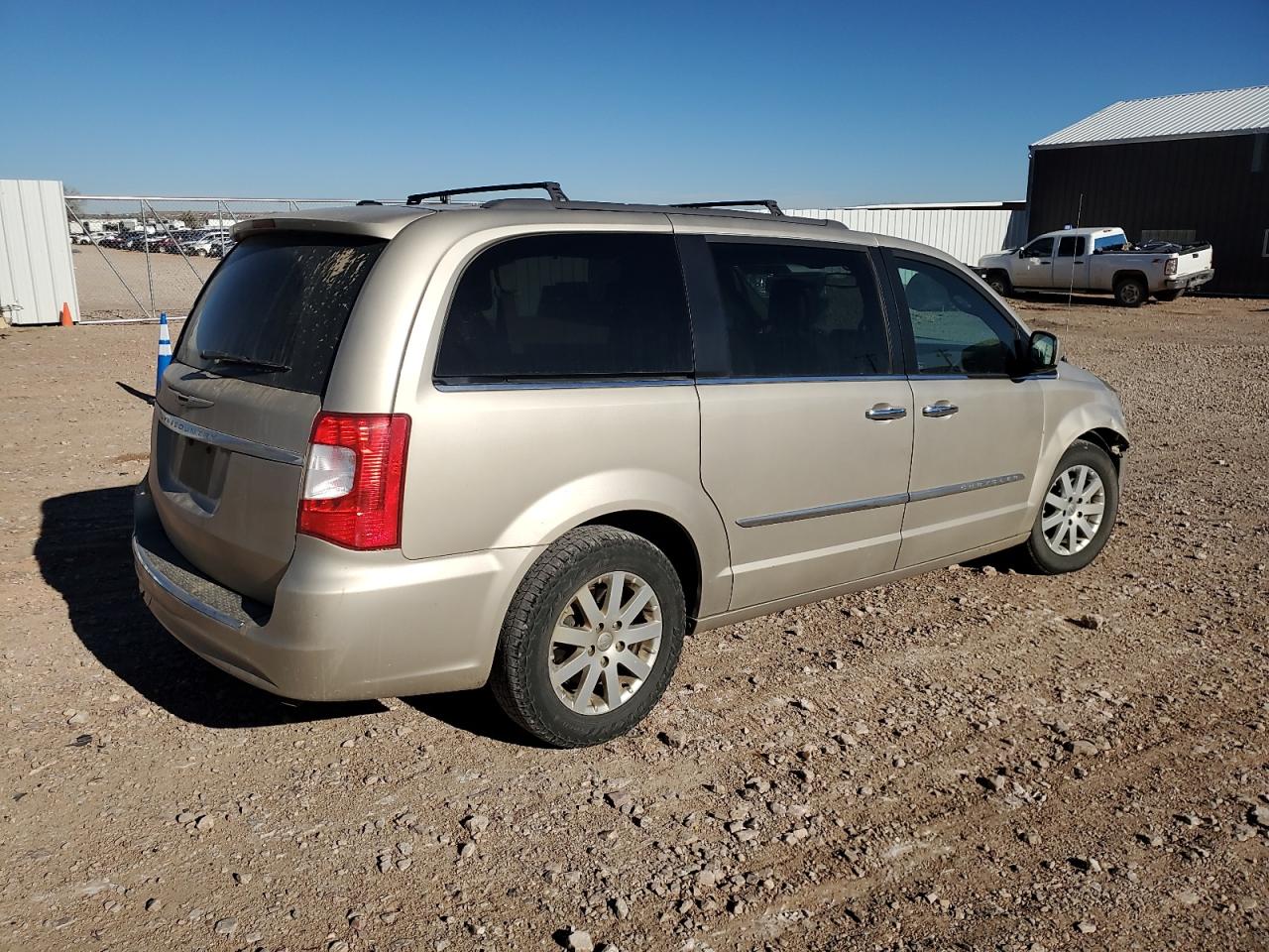 CHRYSLER TOWN & COUNTRY TOURING