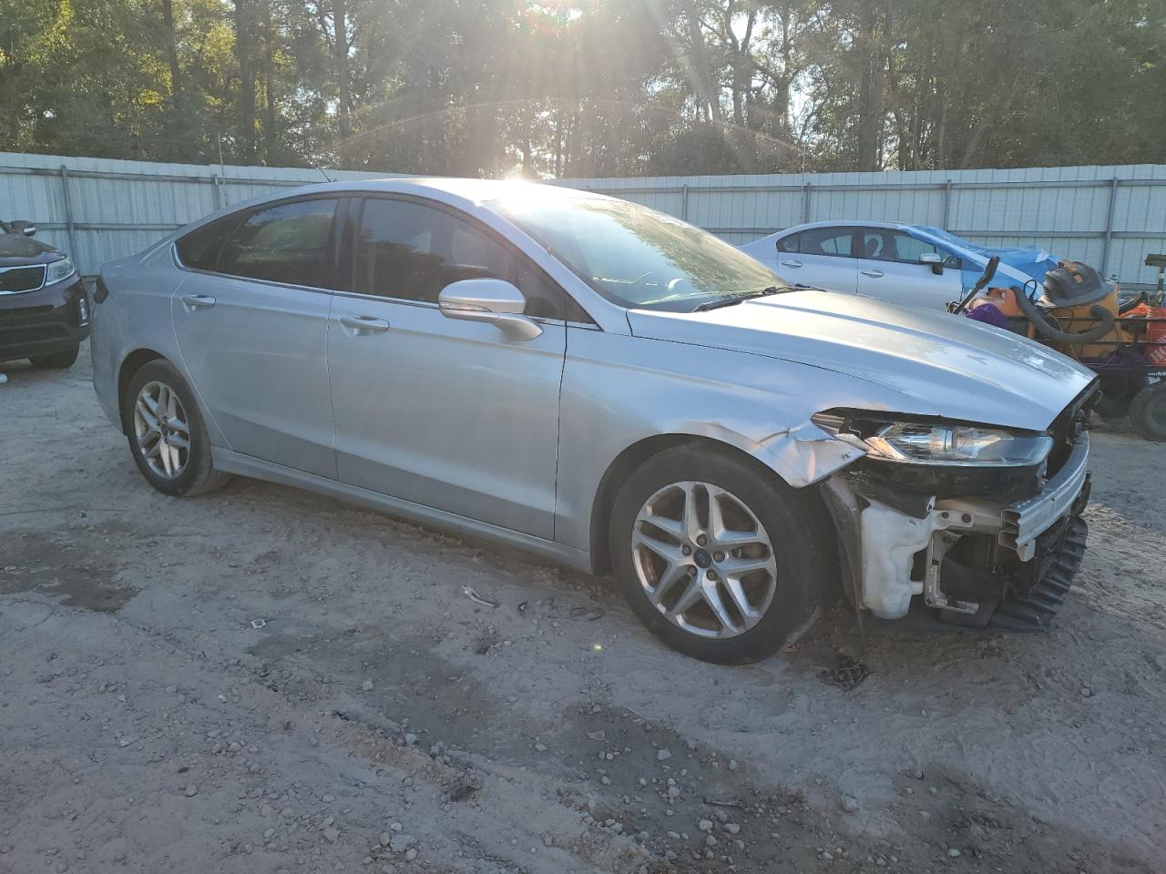 FORD FUSION SE