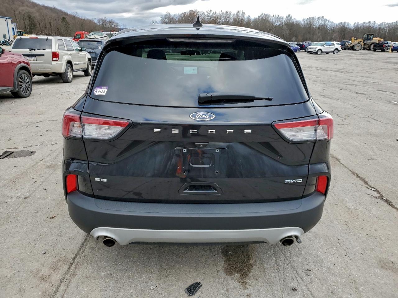 FORD ESCAPE SE