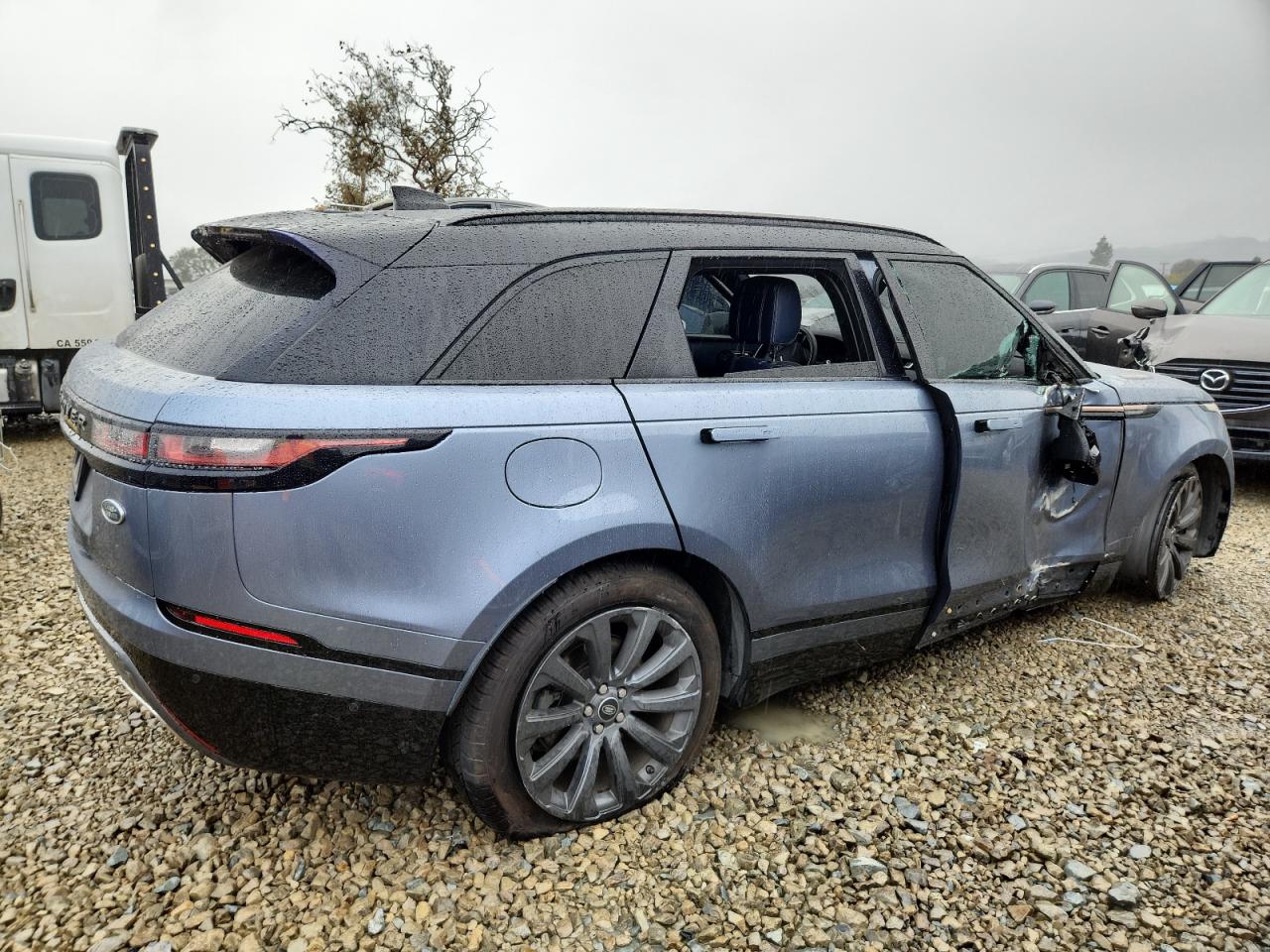 LAND ROVER RANGE ROVER R-DYNAMIC SE