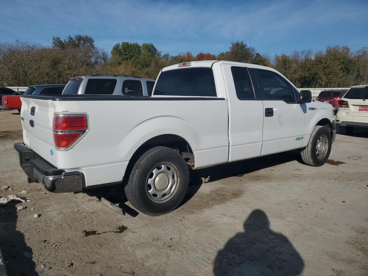 FORD F-150 SUPER CAB