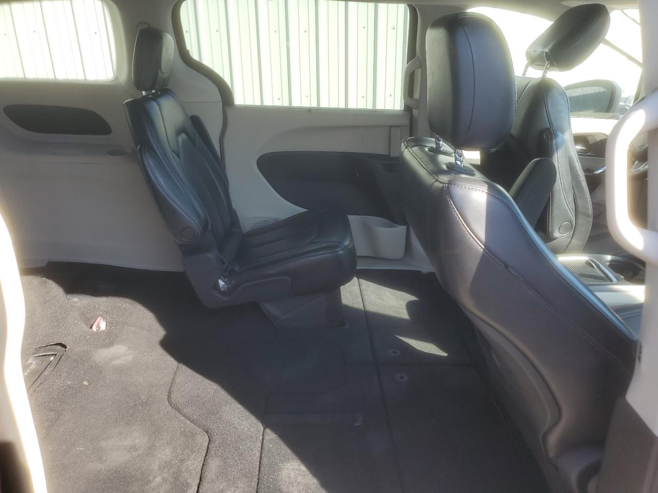 Lot #3304523436 2023 CHRYSLER PACIFICA T