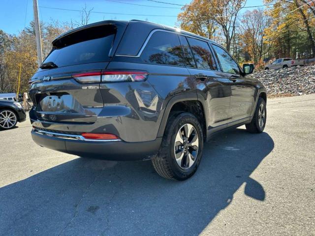 2024 JEEP GRAND CHER #3284609351