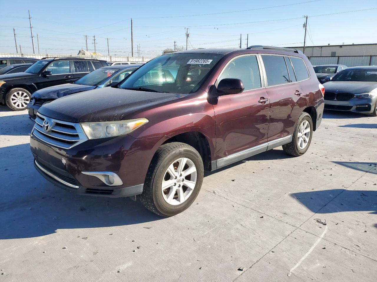 TOYOTA HIGHLANDER BASE