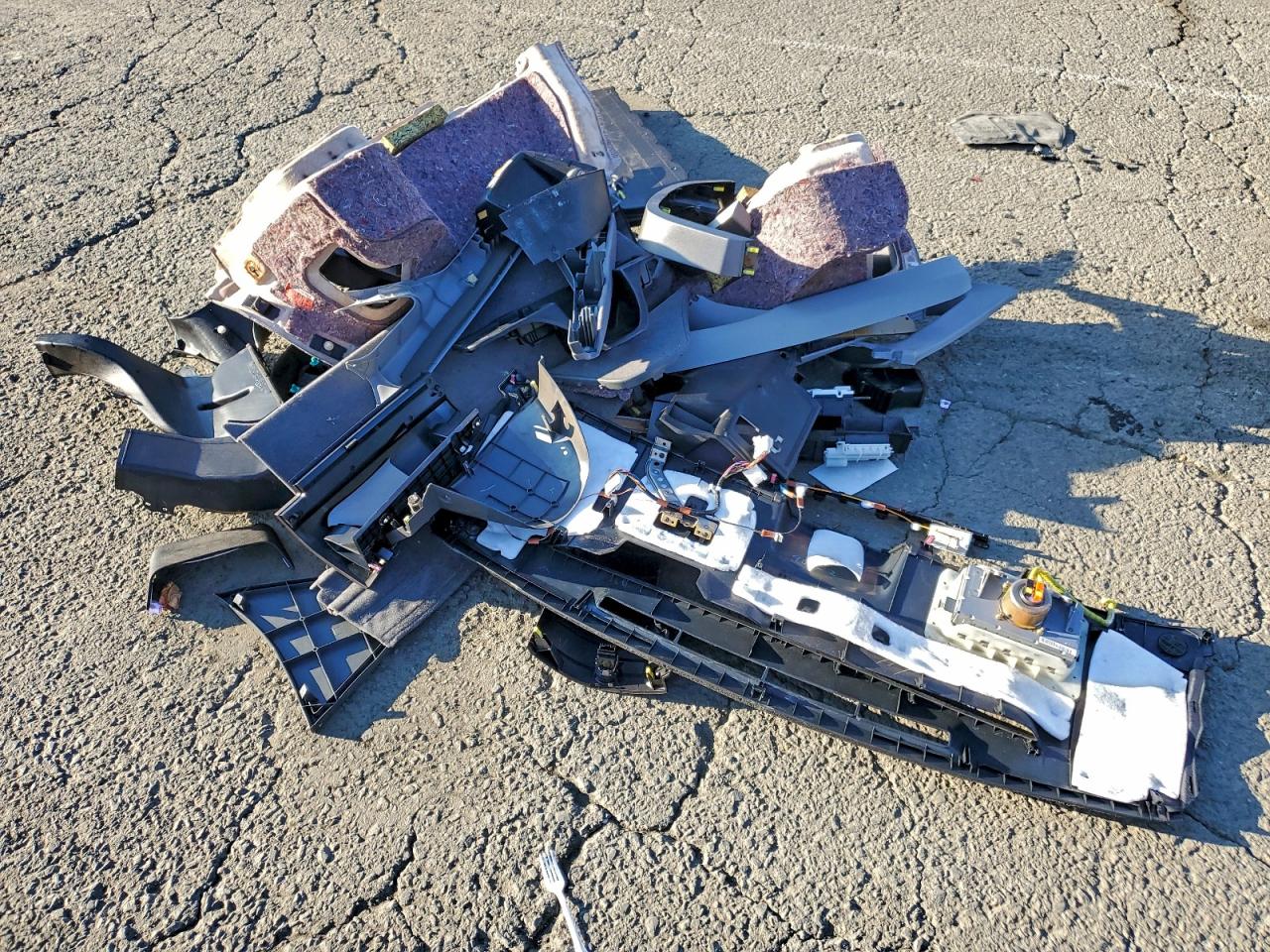 Lot #3306735065 2004 TOYOTA PRIUS