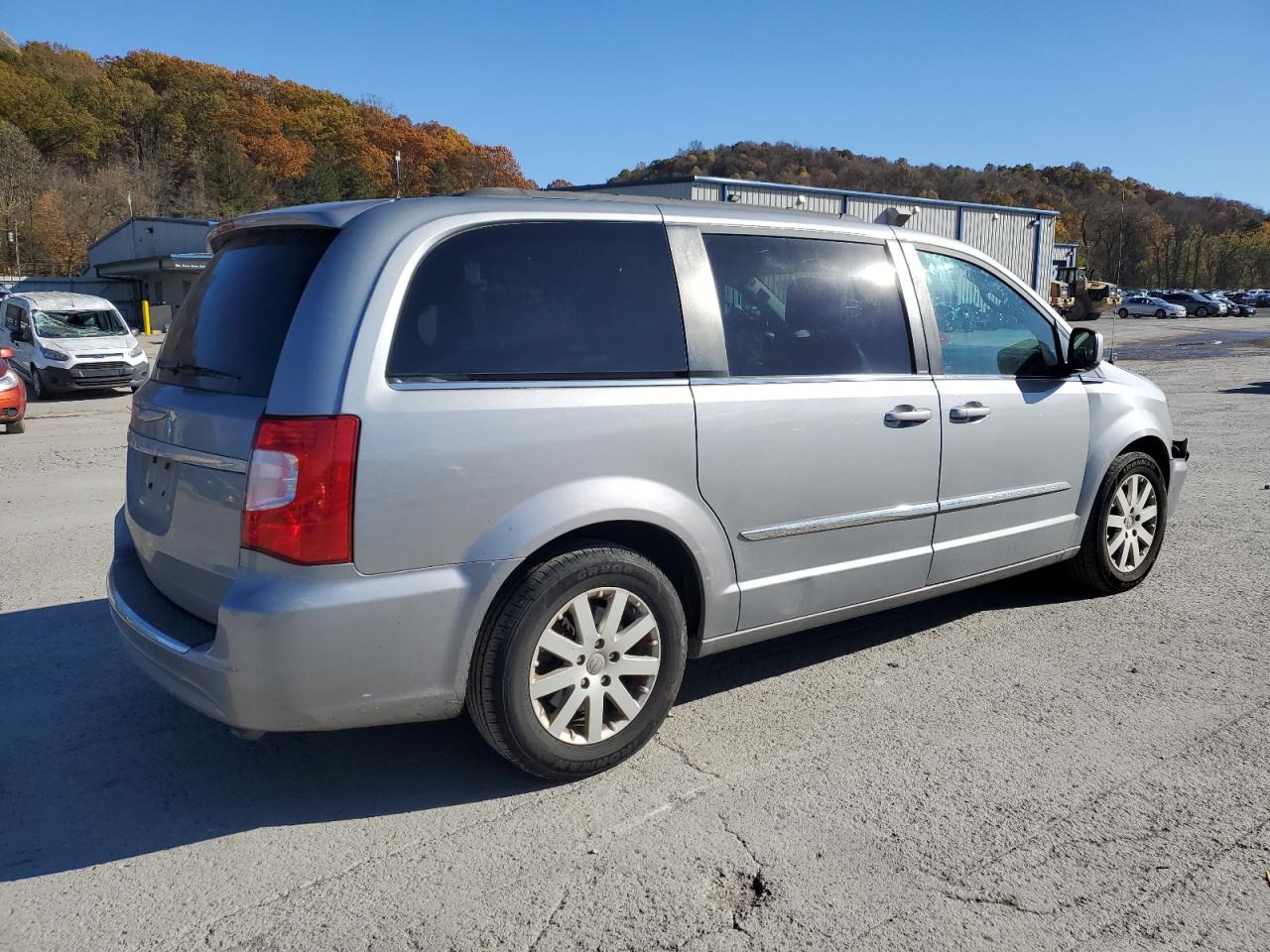 CHRYSLER TOWN & COUNTRY TOURING