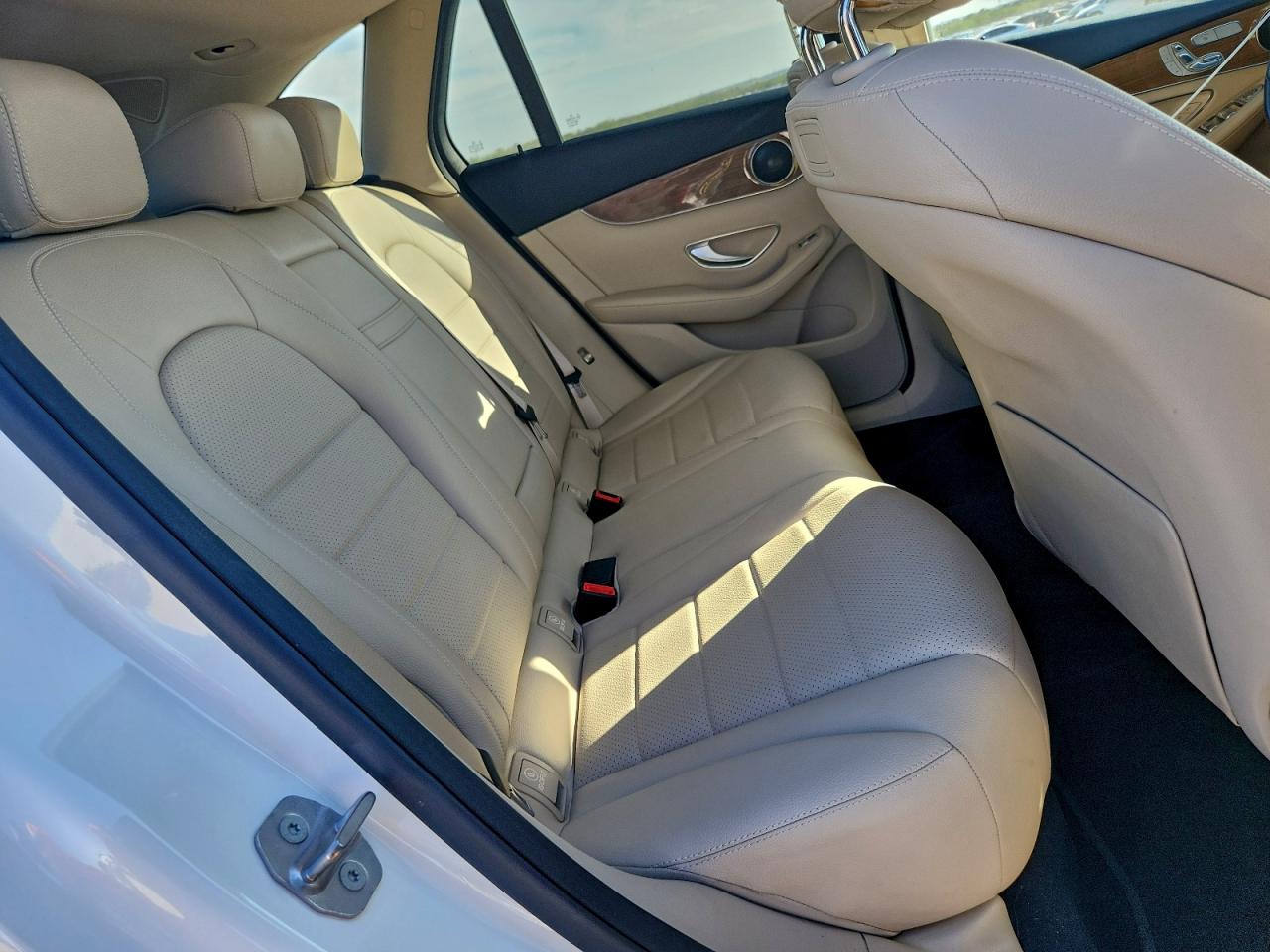 MERCEDES-BENZ GLC-CLASS 300