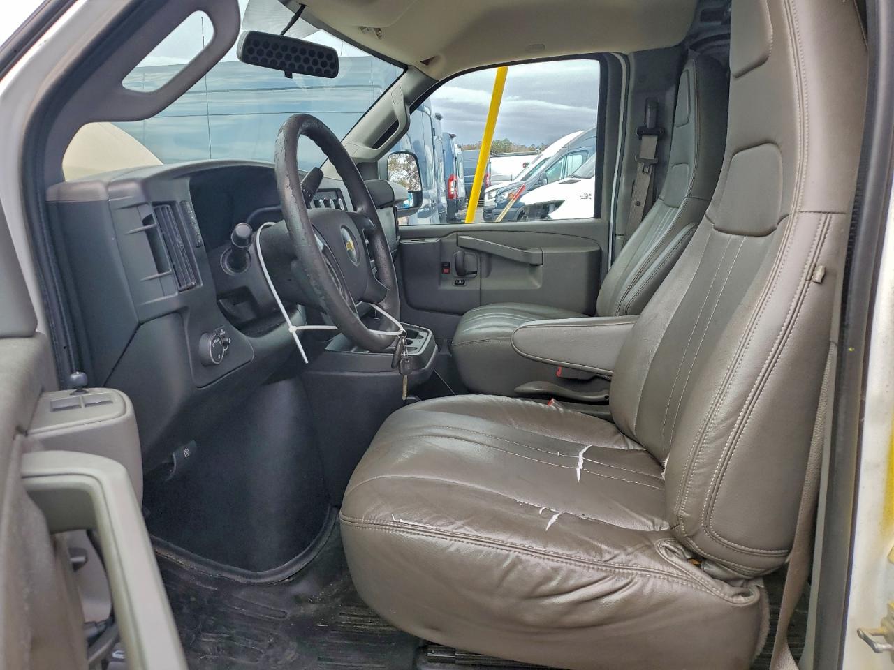 CHEVROLET EXPRESS G2