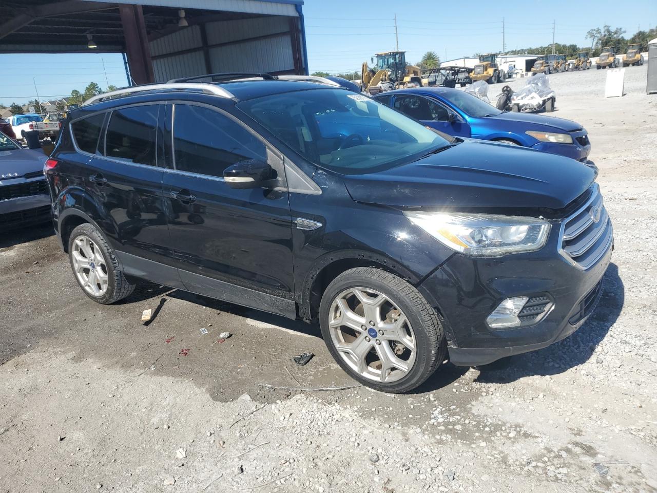 FORD ESCAPE TITANIUM