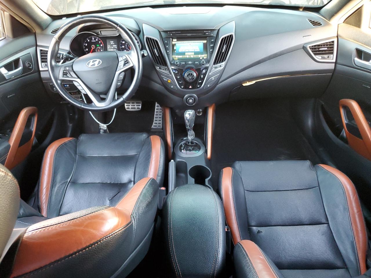 HYUNDAI VELOSTER TURBO