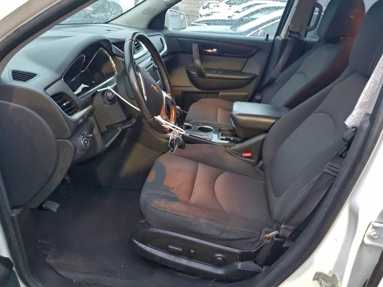 CHEVROLET TRAVERSE LT