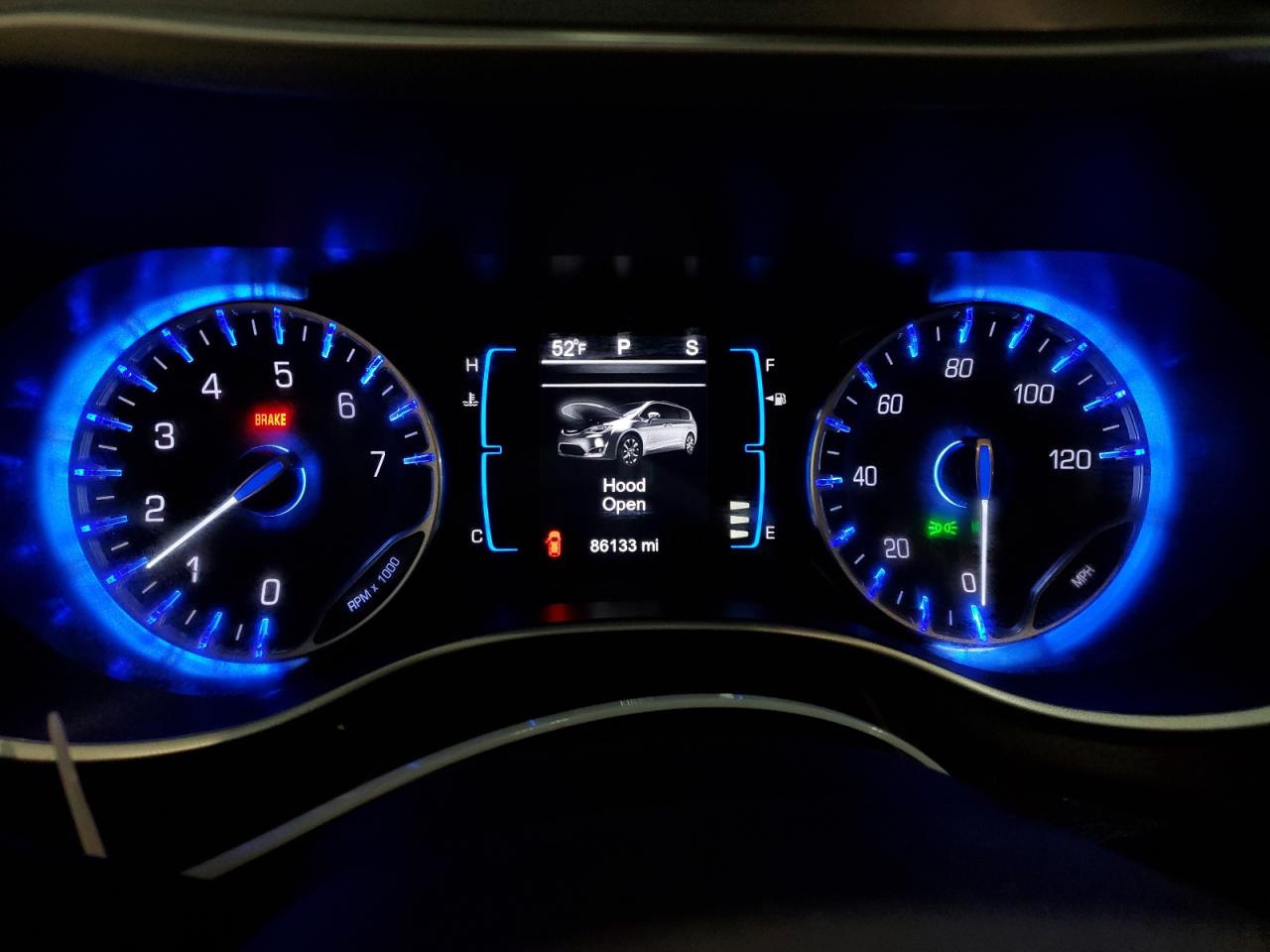 CHRYSLER PACIFICA TOURING L