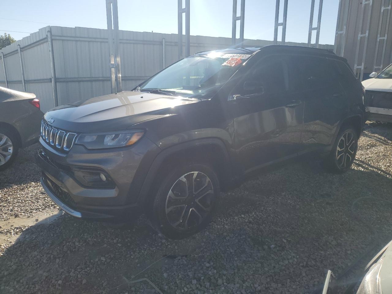 Lot #3301866964 2022 JEEP COMPASS LI