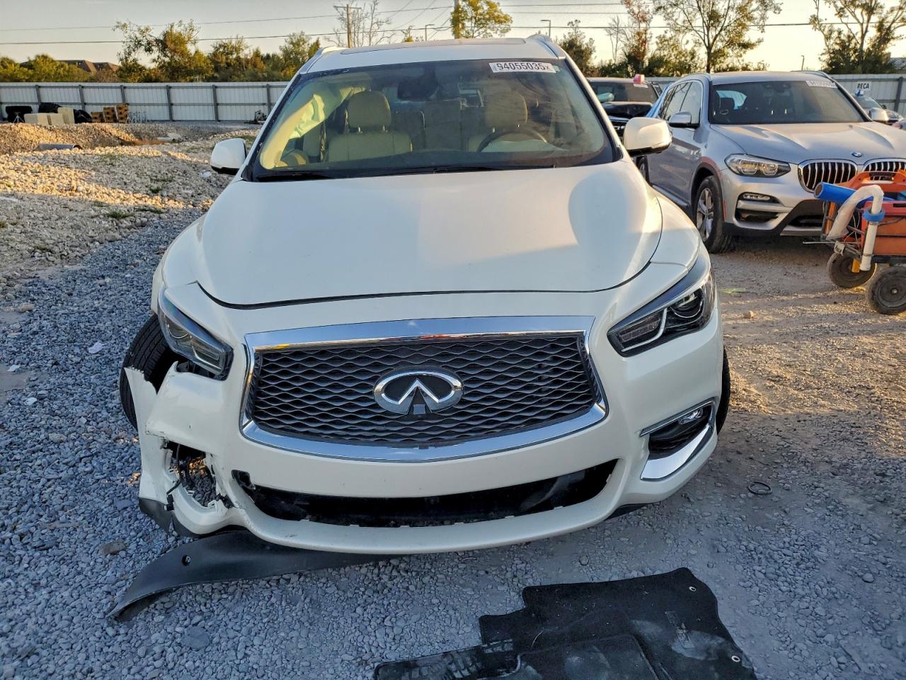 INFINITI QX60 LUXE
