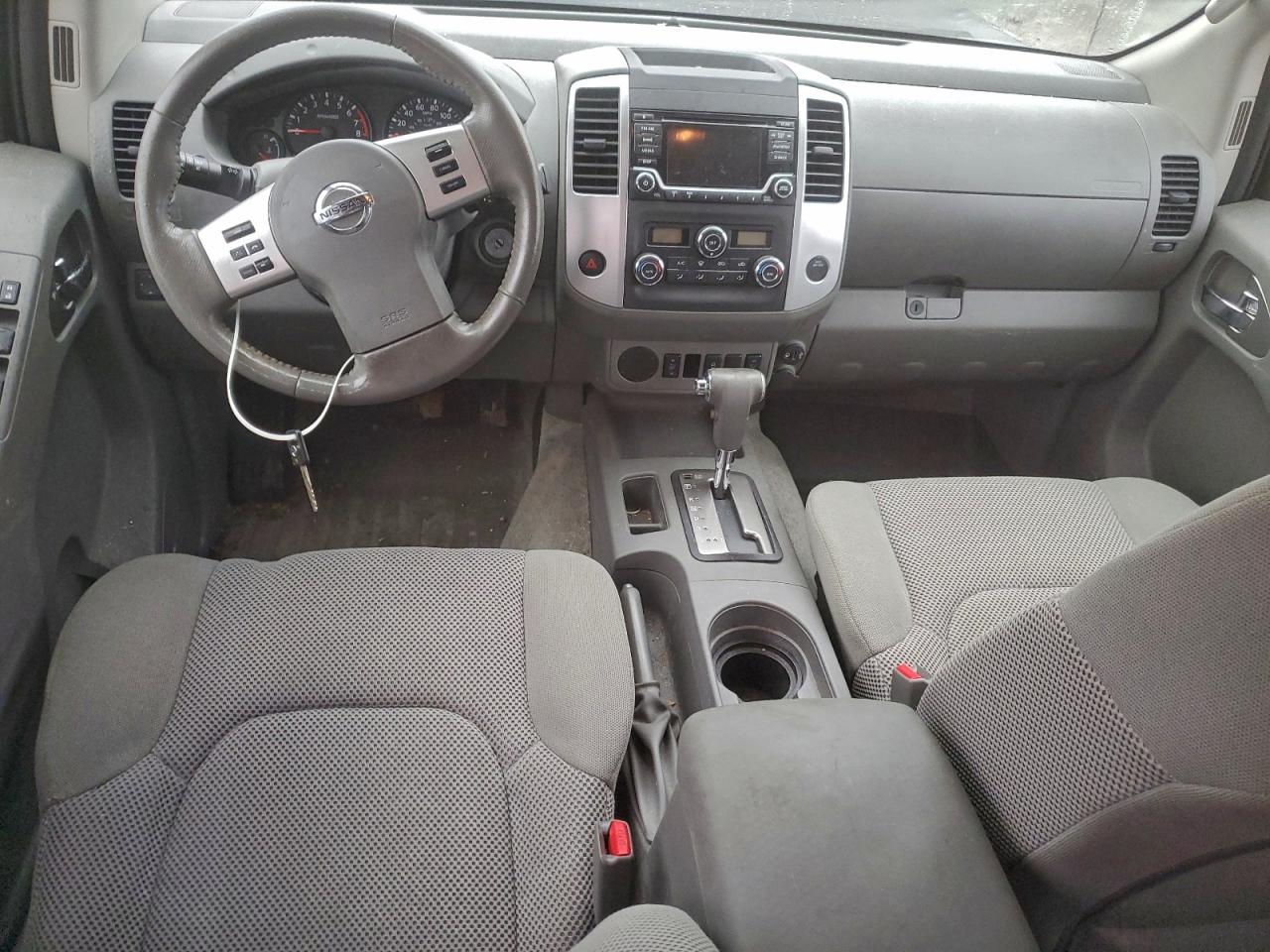 NISSAN FRONTIER S