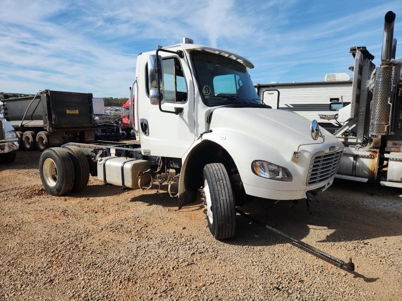 Lot #3290231206 2012 FRTH M2