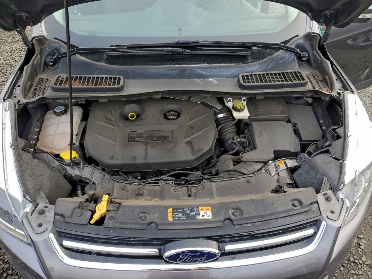 FORD ESCAPE TITANIUM