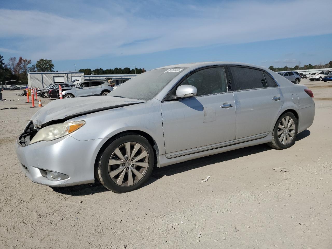 Lot #3284697352 2011 TOYOTA AVALON BAS