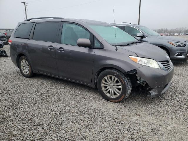 2013 TOYOTA SIENNA XLE #3302694000