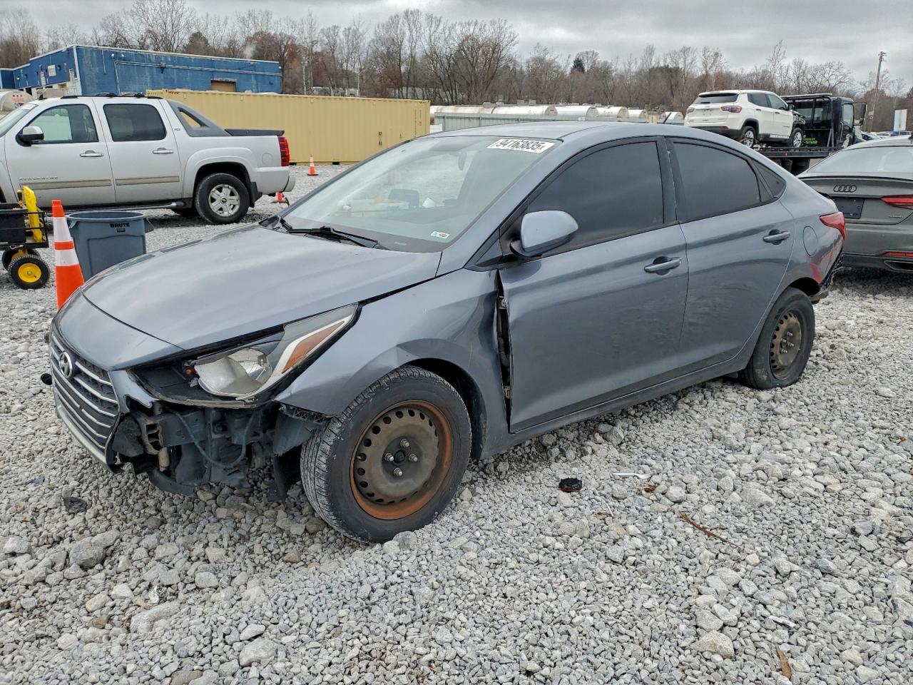 HYUNDAI ACCENT SE