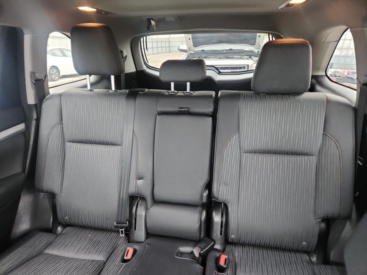 TOYOTA HIGHLANDER LE