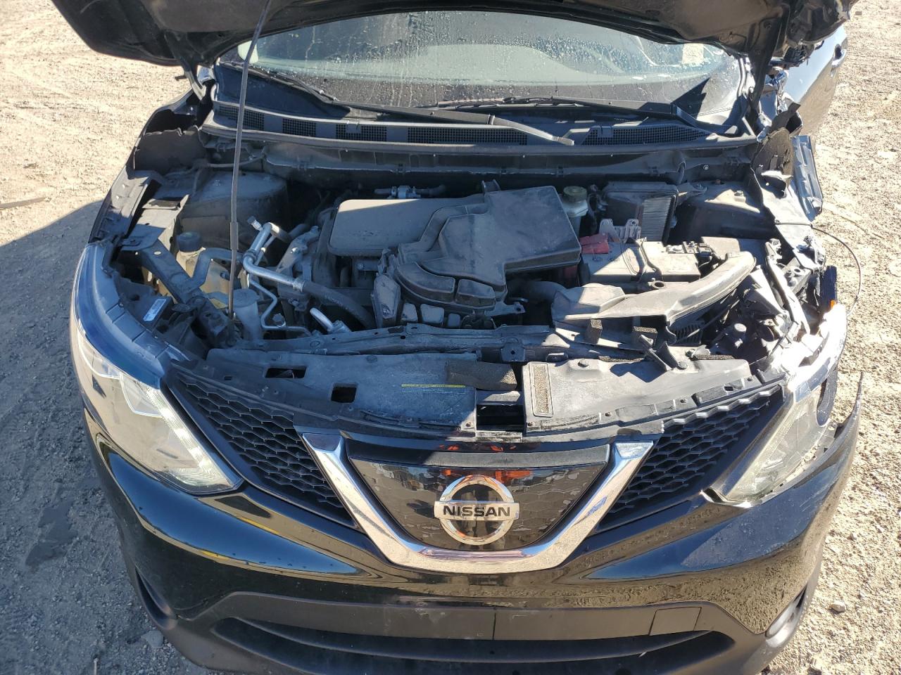 NISSAN ROGUE SPORT S