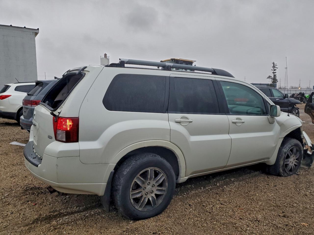 Lot #3302179748 2008 MITSUBISHI ENDEAVOR S