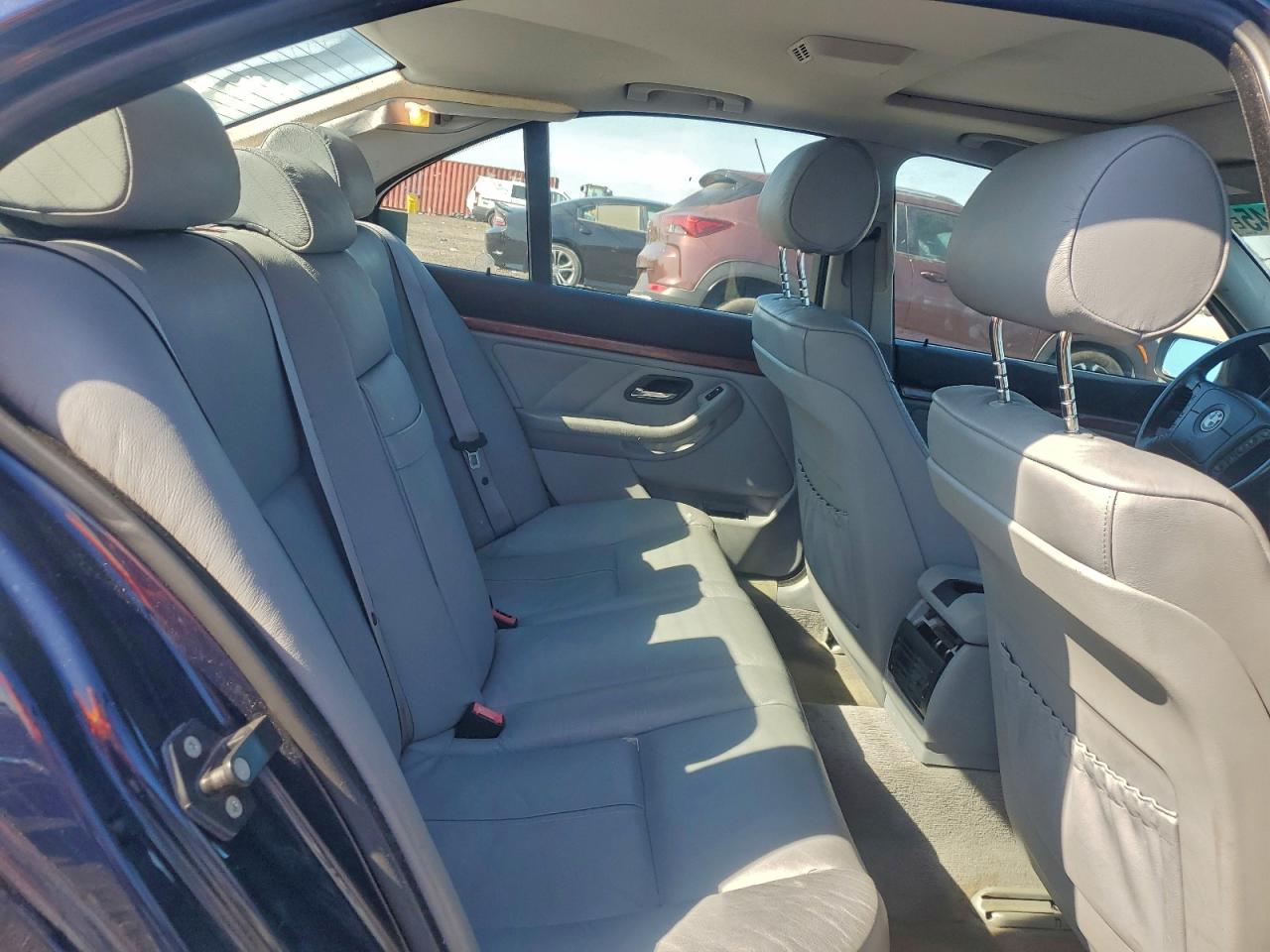 Lot #3305428443 1999 BMW 528 I AUTO