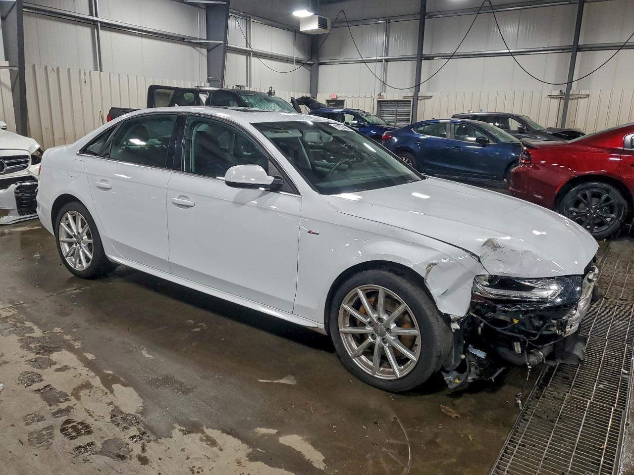 AUDI A4 PREMIUM PLUS