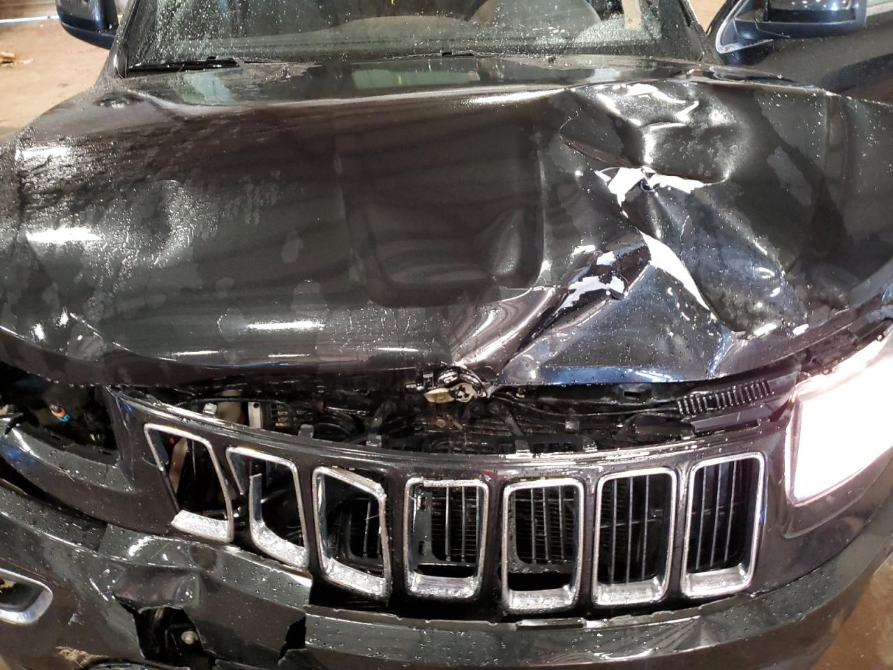 JEEP GRAND CHEROKEE LAREDO