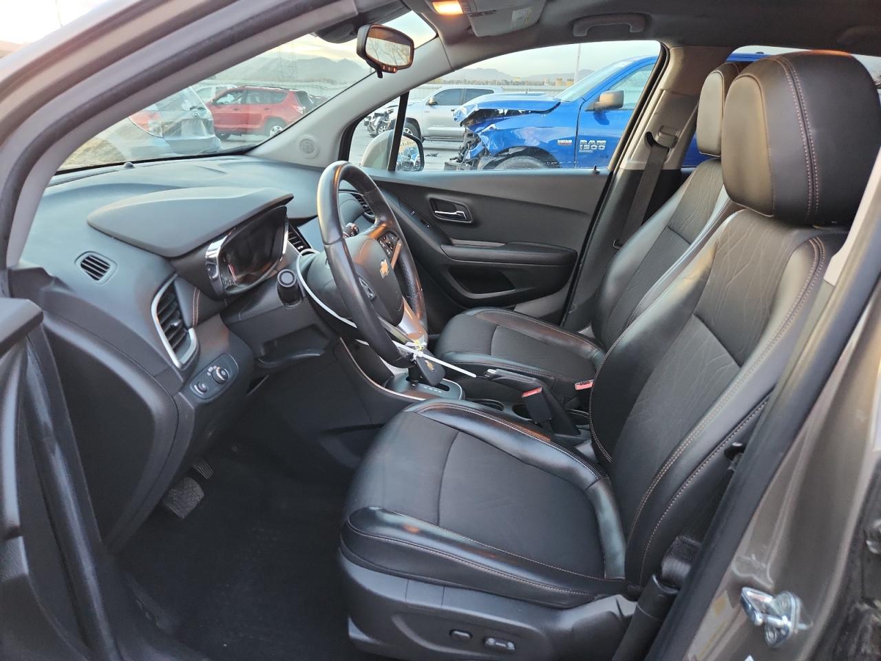 CHEVROLET TRAX 1LT