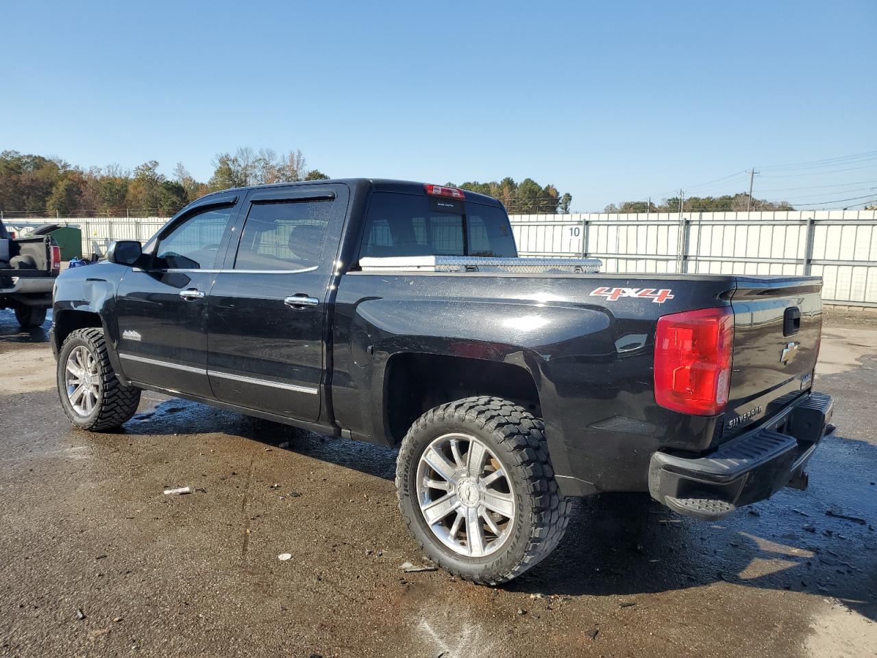 CHEVROLET SILVERADO K1500 HIGH COUNTRY