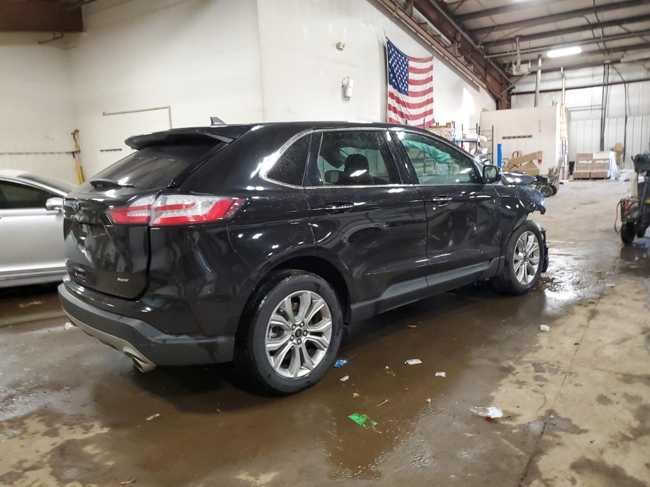 FORD EDGE TITANIUM
