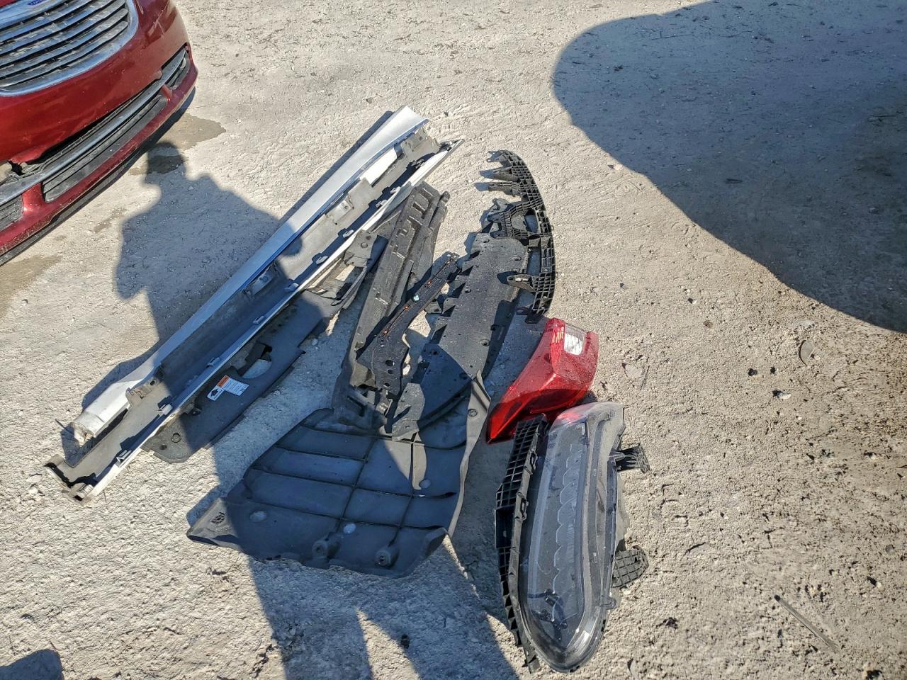 Lot #3301805372 2022 HONDA ACCORD TOU