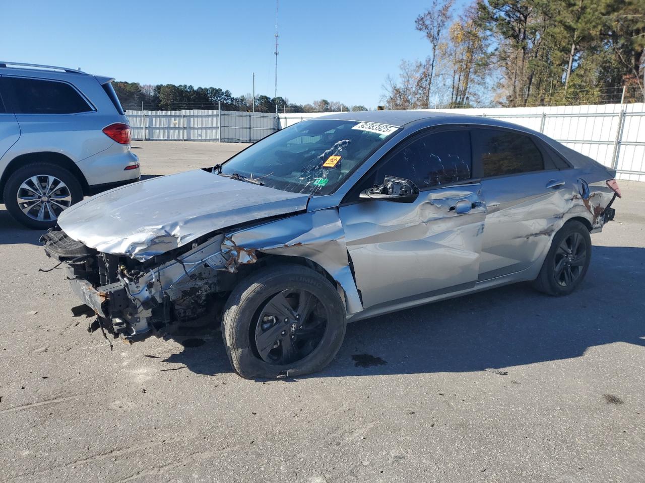 Lot #3296250573 2023 HYUNDAI ELANTRA SE