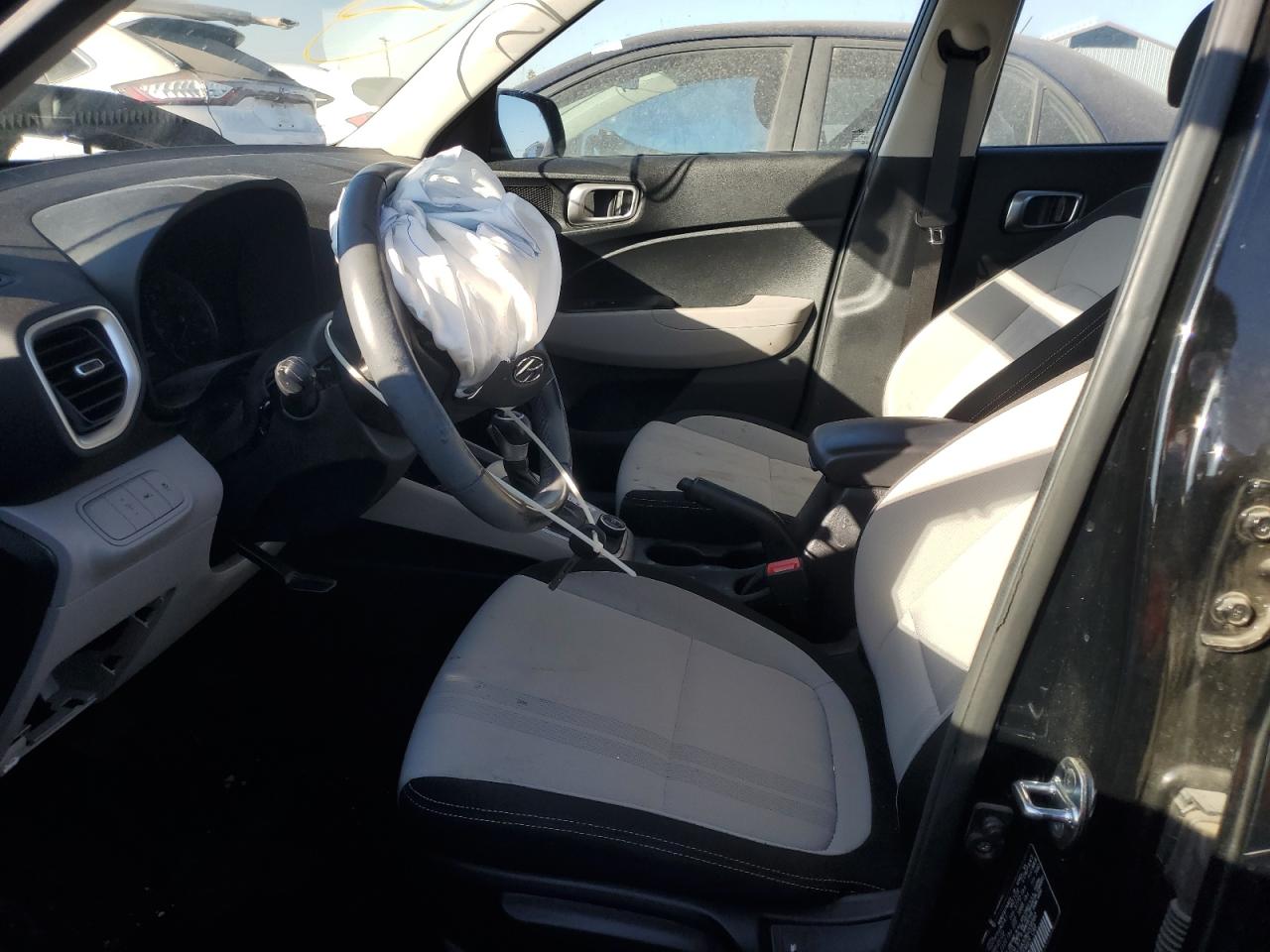 Lot #3308558550 2022 HYUNDAI VENUE SEL