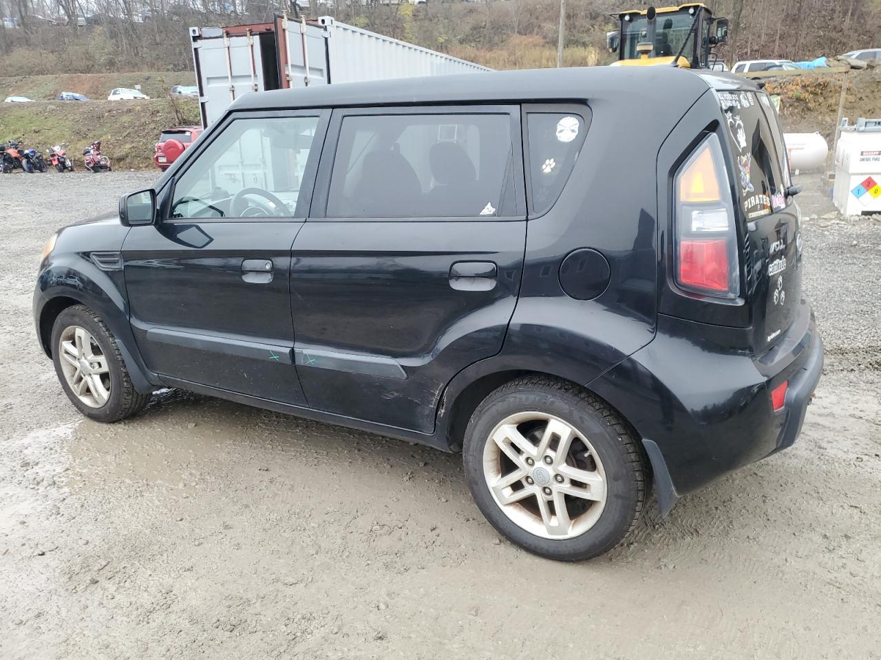 KIA SOUL +