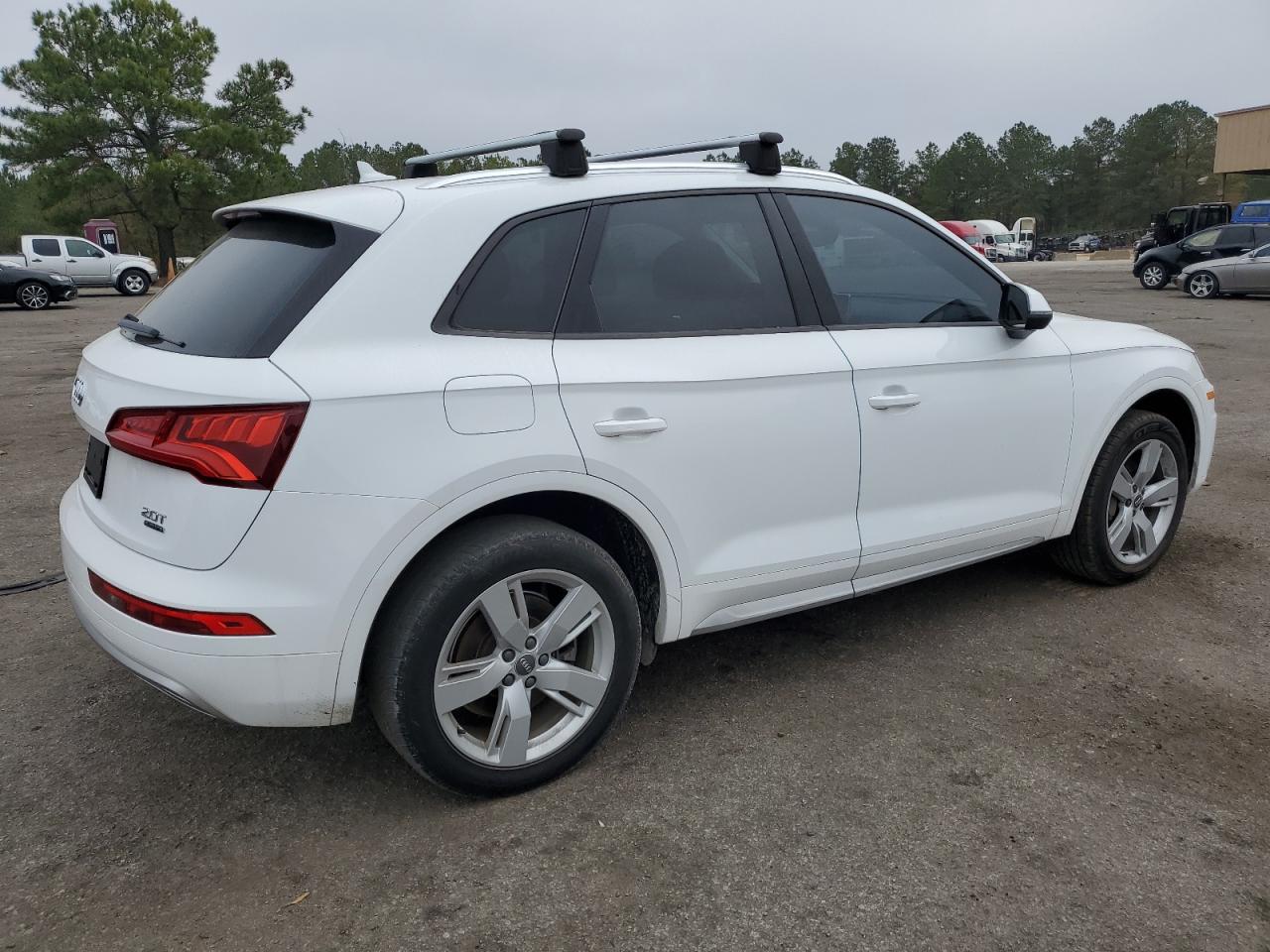 AUDI Q5 PREMIUM