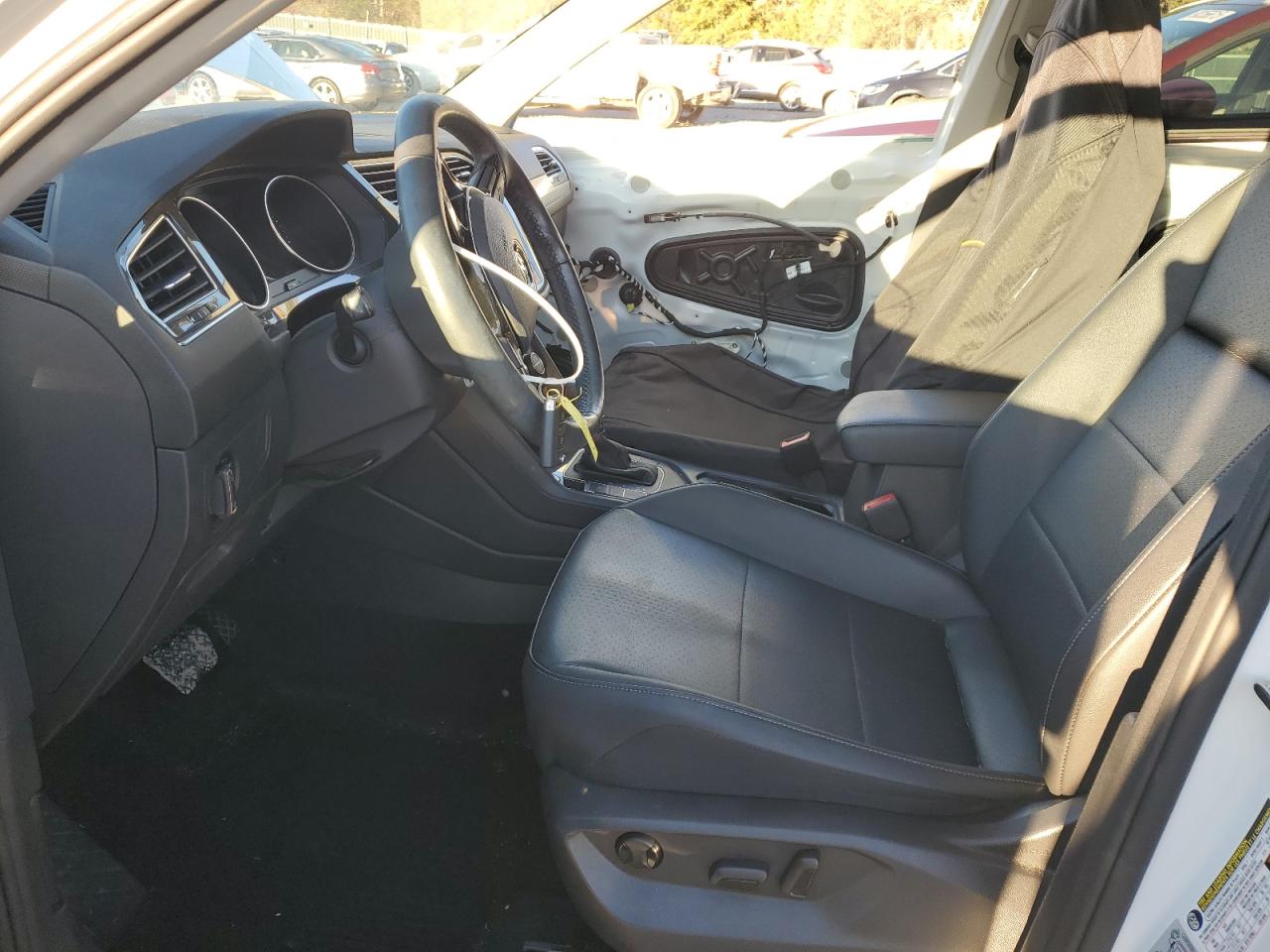 VOLKSWAGEN TIGUAN SE